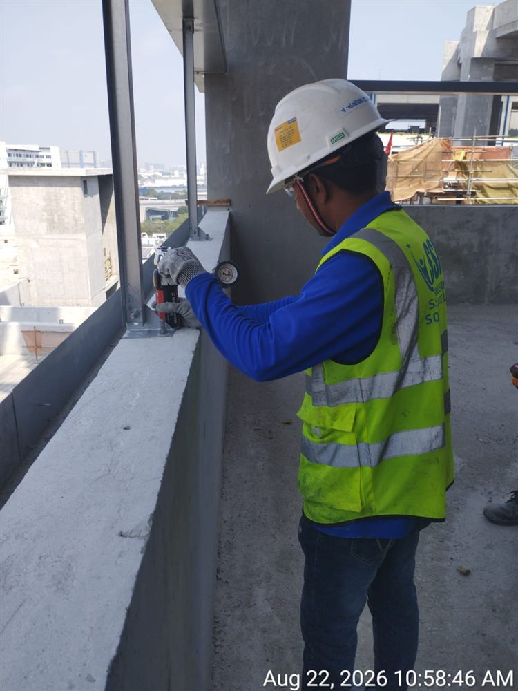 Façade and curtain wall anchor pull-out test in Singapore